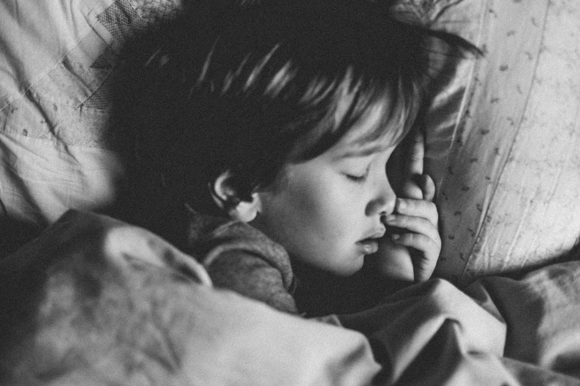 Using melatonin for kids might not be a good option. (Image via Unsplash/Annie Spratt)